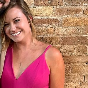 Meet your Posher, Alli